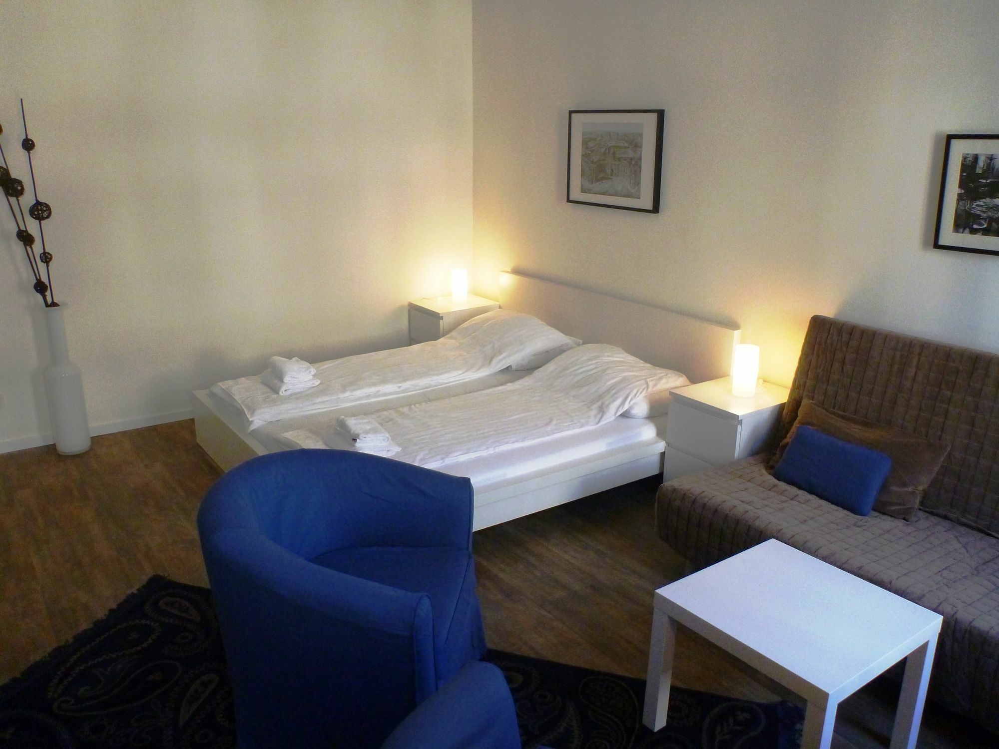 Flatprovider Comfort Eduard Apartment - Contactless Check In Vienna Exterior photo