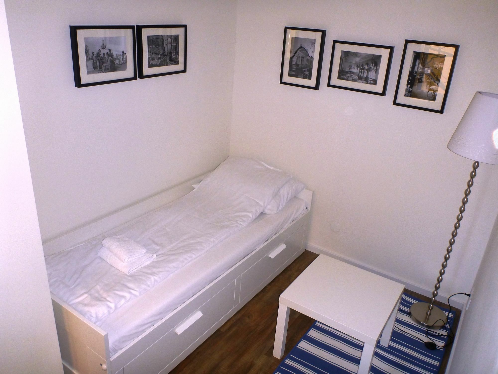 Flatprovider Comfort Eduard Apartment - Contactless Check In Vienna Exterior photo