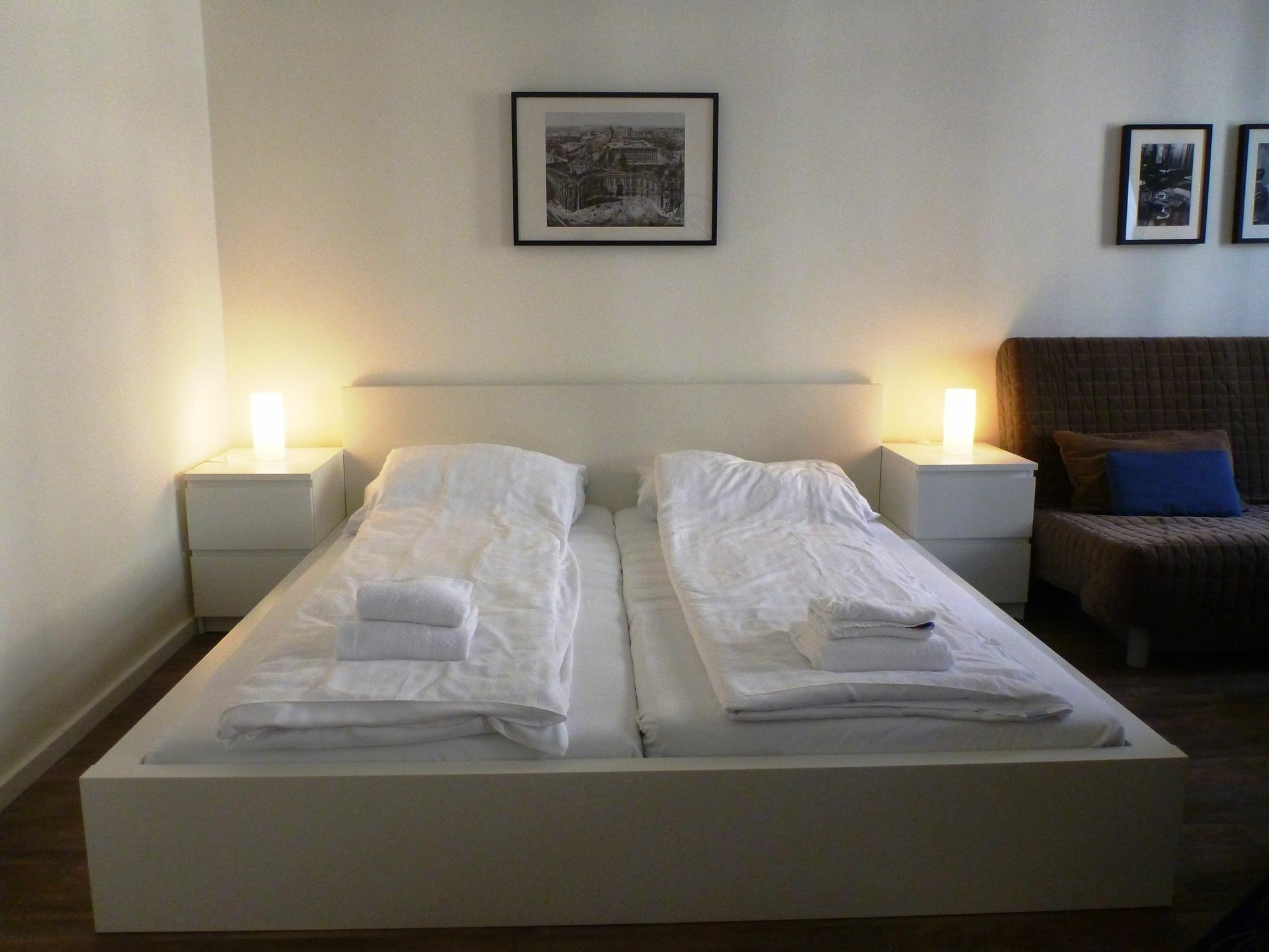 Flatprovider Comfort Eduard Apartment - Contactless Check In Vienna Exterior photo